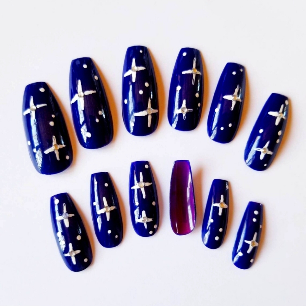 Navy Blue Star Nails - New Hand Painted
